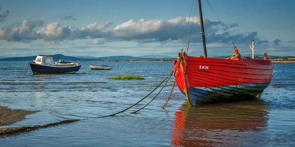 Discover sunset on the Edge Holidays